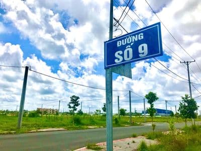 Bán nền 650tr Vạn phát Sông Hậu đường số 9