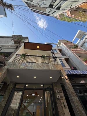 Nhà Full Nội Thất Q11- Cách Mặt Tiền 1 Căn- Giảm sâu