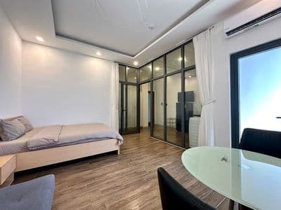 Căn hộ 1 phòng ngủ - 48m2 - full nội thất - 9tr/tháng