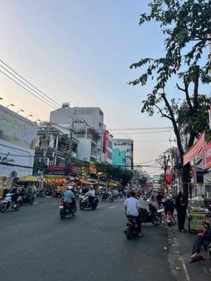 cho thuê nhà mặt chợ tân mỹ 4x20m 5 lầu 55tr TL