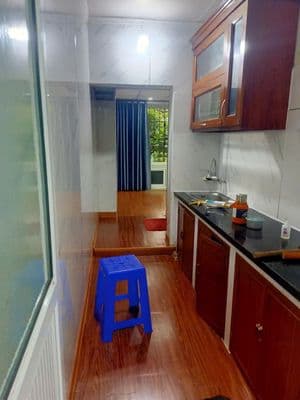 Bán Căn Hộ Tập Thể Nghĩa Tân, Khu A, Tầng 5, Nhà Đẹp.