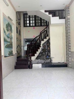 Trệt 2 lầu sân thượng 4 16m có 3pn 3wc xe hơi ngủ trong nhà