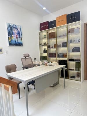 Cho thuê nhà 3 tầng 4 phòng ngủ đường nguyễn mỹ,hòa xuân