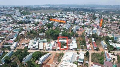 Bán nhà vườn hẻm CMT8 - trung tâm Pleiku - Gia Lai