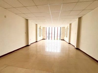 Cho thuê toà nhà văn phòng 4,5 tầng có hầm đg Bùi Tá Hán, Nam Việt Á
