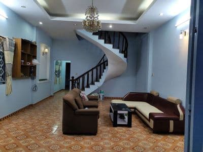 Nhà Thuê Bà Điểm Gần Chợ Đầu Mối