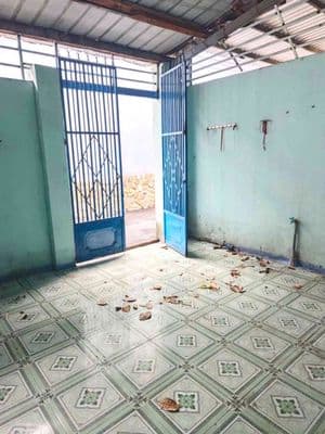 Nhà cũ nát Đ. Đặng Văn Bi, Trường Thọ, Thủ Đức, Ô TÔ ĐẬU CỬA 1/XẸT