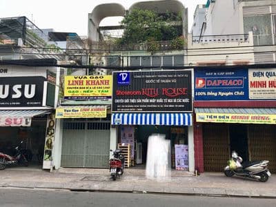 Bán nhà mặt tiền đường Hoàng Hoa Thám