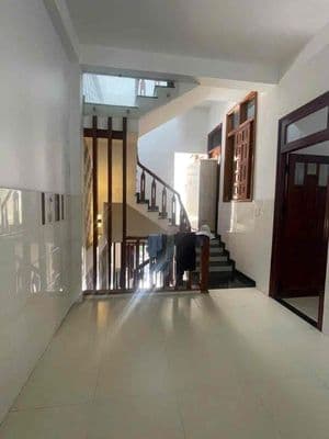 Cho thuê nhà mt khuê trung - gần xuân thuỷ
