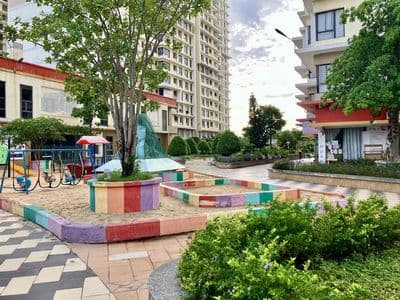 Chính chủ cần bán chung cư Đức Khải - Tầng thấp, 97m2- 3 phòng ngủ