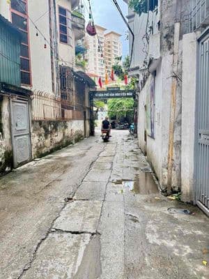 Nhà đẹp phân khúc hiếm phân lô quân đội ở ngay phố lương khánh thiện.