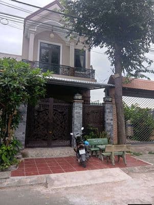 Nhà Đối Diện Trường Mẫu Giáo Tân Kim - KDC Đặng Huỳnh.