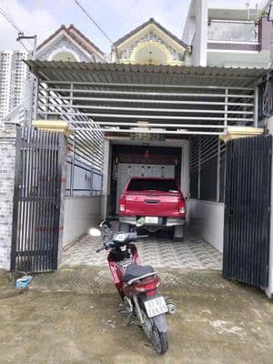 Nhà 1 Trệt 1 Lầu Đường Ông Nước Thô
