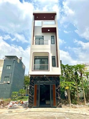 Bán Gấp Nhà 3 Tầng Rẻ hơn hàng xóm 450tr kế bên Aeon_ Cạnh Chợ Đêm
