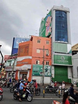 5 Lầu TM MT Hoà Bình Q.Tân Phú . 7x20m Giá 65tr/th