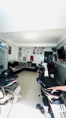 nhà lầu. hẻm ô tô. gần bình triệu. bình lợi. cầu ông dầu quốc lộ 13