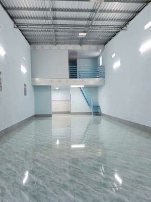 Xưởng 120m2 Gần Chợ Thới Tứ