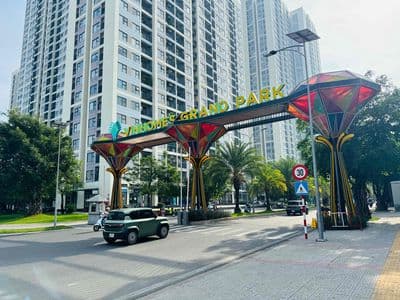Giảm 400 triệu – đường ô tô nguyễn xiển – đối diện vinhomes - 5,1 tỷ