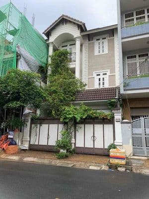 Biệt Thự FULL NỘI THẤT. Tân Phú.. DT:7m X 18 3Lầu 5PN 4WC