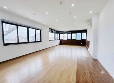 Cho thuê sàn Yên Lãng 70m2 9tr oto đỗ gần, 2 thoáng