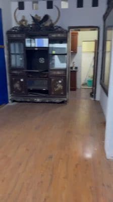 Chính chủ cho thuê mặt bằng tầng 1 vị trí đẹp, phù hợp kinh doanh
