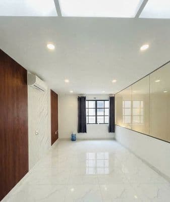 Cityland văn phòng lầu 1 giá 5tr sẵn máy lạnh
