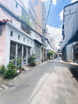 Vip - ngay quận 10 - 40m2 - 4.85 tỷ tl
