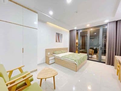 Cho thuê căn hộ có bancol ngay đại học y dược, thảo cầm viên, isb, ueh
