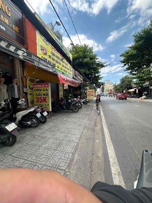 Mặt bằng kinh doanh 1 trệt 1 lầu hơn 200m2 ở mặt tiền gò vấp - giá 3x