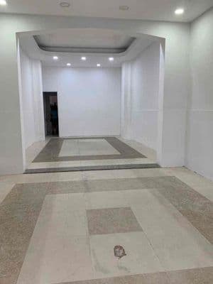 Mặt tiền kinh doanh + chdv