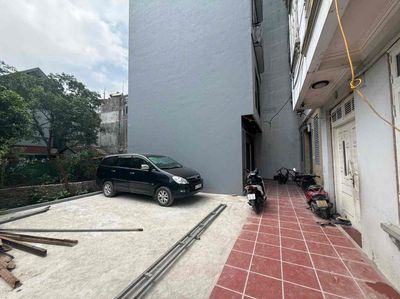 Bán nhà 35m x 6 tầng thang máy, thạch bàn -cổ linh – long biên
