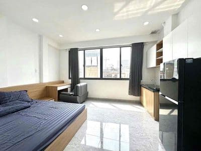 Căn Hộ Dịch Vụ Full Nội Thất gần Ngã 4 Thủ Đức