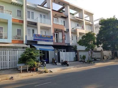 Bán nhà 3 lầu trong khu dân cư phước kiển A giáp Quận 7 khoảng 500m