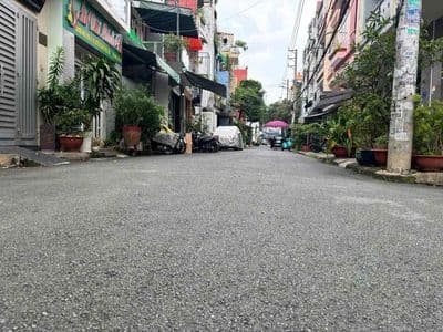 nhà đường xe tải khu tân sơn nhì 4x17m 1 lầu 2 phòng ngủ