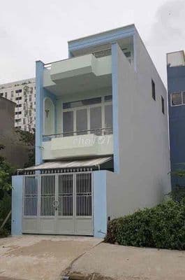 Nhà hẻm tải - ô tô đậu trước nhà 3pn 4wc ngay đường số 2- ga metro