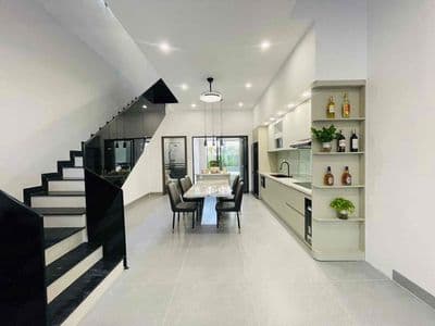 Chính chủ gửi bán nhà hói kiểng 17 kèm full nội thất chỉ việc vào ở