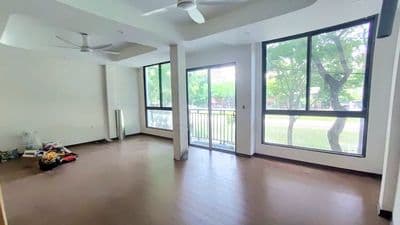 Cho thuê tầng 1,2 kd, vp mặt phố vũ tông phan, tx. mt 7m, vỉa hè 5m.