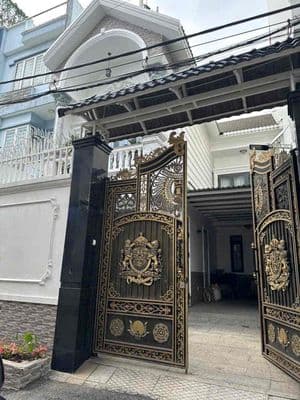 Nhà rộng ( gara xe hơi ) trệt lầu 3pn 3wc. nội thất sẵn