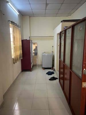 cho thuê nhà nguyên căn 1 trệt 1 gác lửng 1 lầu