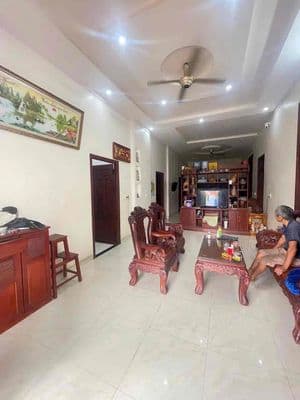 Cho thuê nhà nguyên căn Vị trí: Tổ 42, Khu Phố 9, Tân Phong, Biên H