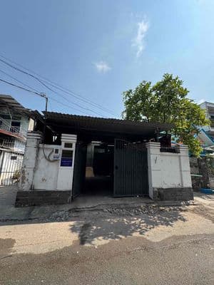 Kho xưởng QL13, HBP cũ gần Cân Nhơn Hoà
