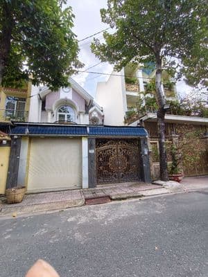 Nhà đẹp fun nội thất cao cấp,gần pvh