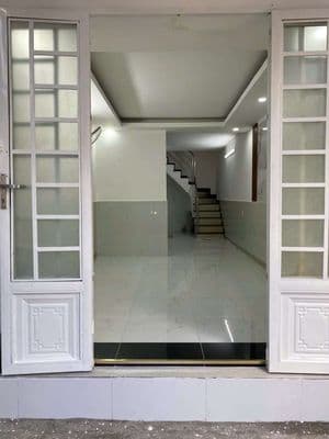 Nhà Bè Lê Văn Lương hẻm 1419 cần bàn
