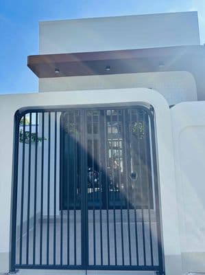 Nhà mới xây rất đẹp kdc Bình Nhựt