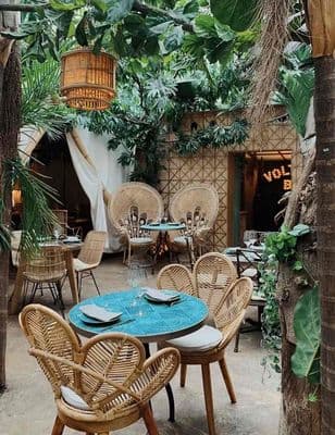 Mặt bằng 2 mặt tiền chương dương view sông