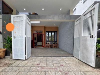 Cho thuê nhà 2 tầng mới xây: đa mặn 3 - đối diện công viên