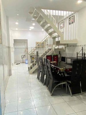 Nguyên căn 3 PN - Phú Lộc gần CMT8 Tân Bình 11 triệu