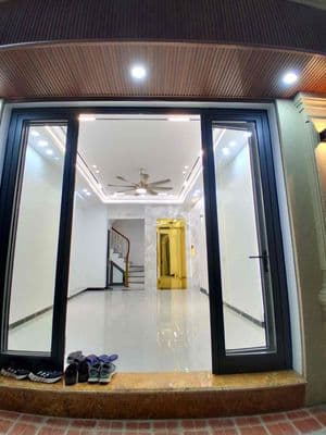Bán nhà Tôn Đức Thắng Đống Đa 45m2 6 tầng thang máy 12.5 tỷ