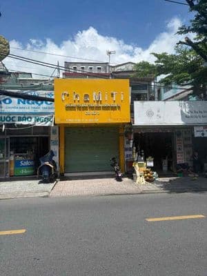 Mt lê đức thọ , gần trường học