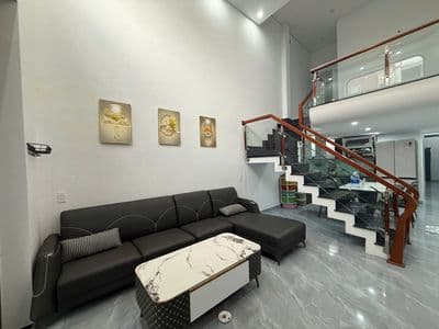 Cho thuê Nhà MT Nguyễn Huy Tự Full nội thất Cách Biển 300m